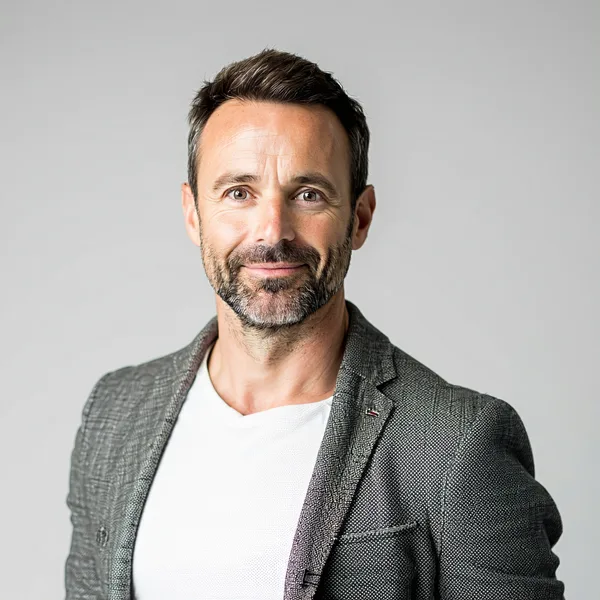 Aaron Hayos